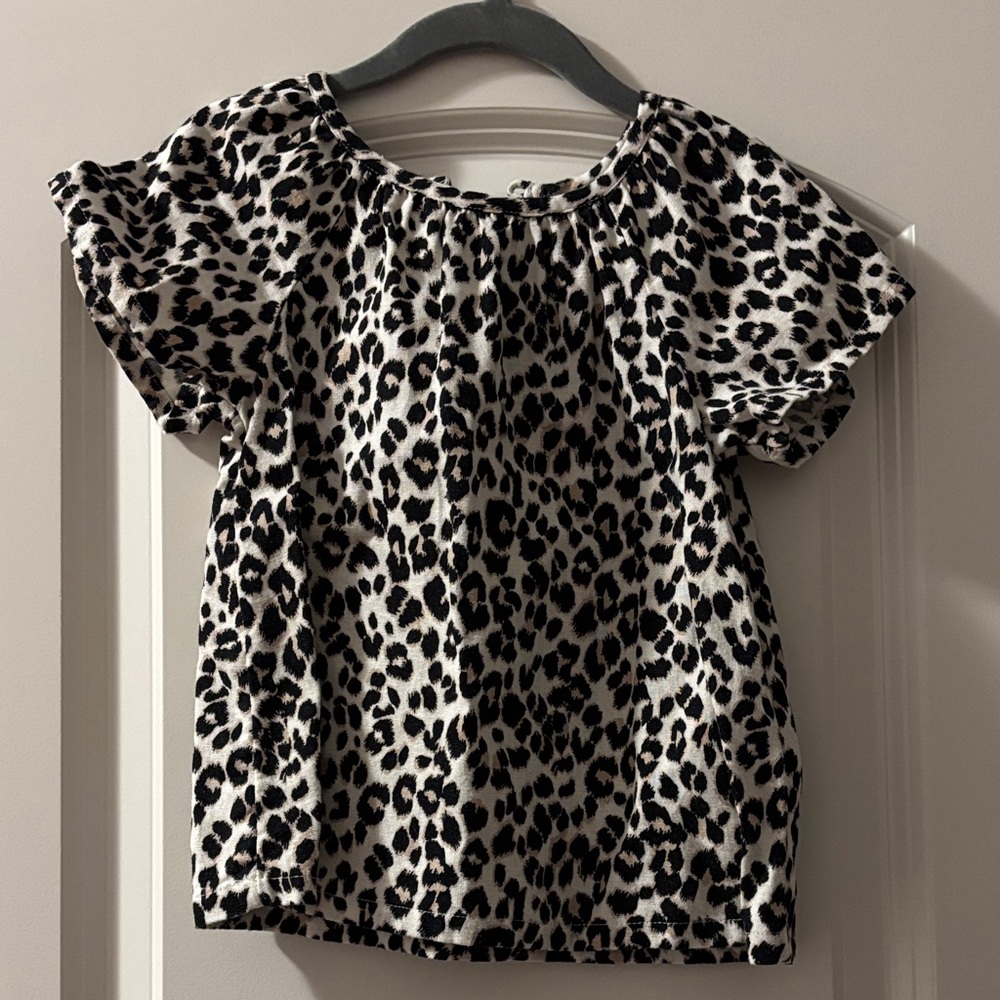 New! Leopard Print Short Sleeve Top